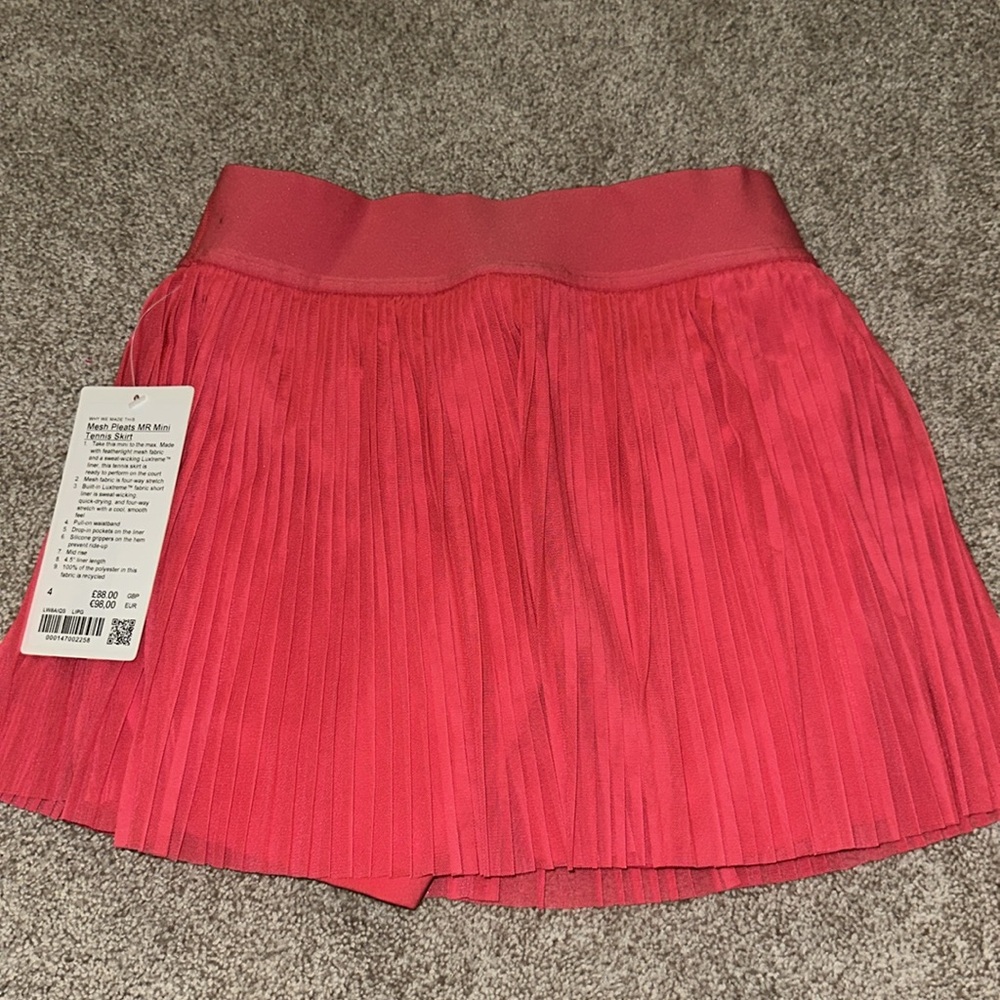 NWT Lululemon Mesh Pleats MR Mini Tennis Skirt size 4. Hot pink - Picture 4 of 5